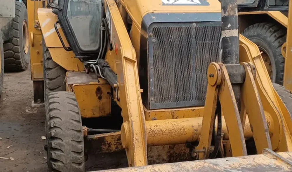 Caterpillar 424B Backhoe Loader